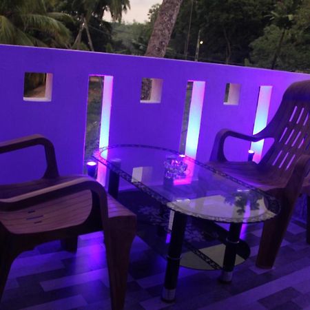 Sandaru Holiday Resort Велигама Экстерьер фото