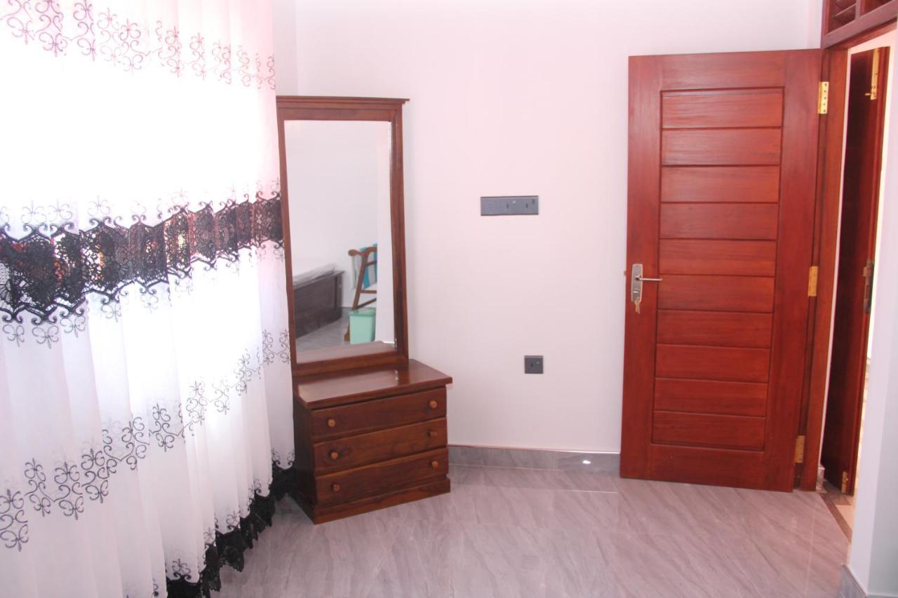Sandaru Holiday Resort Велигама Экстерьер фото
