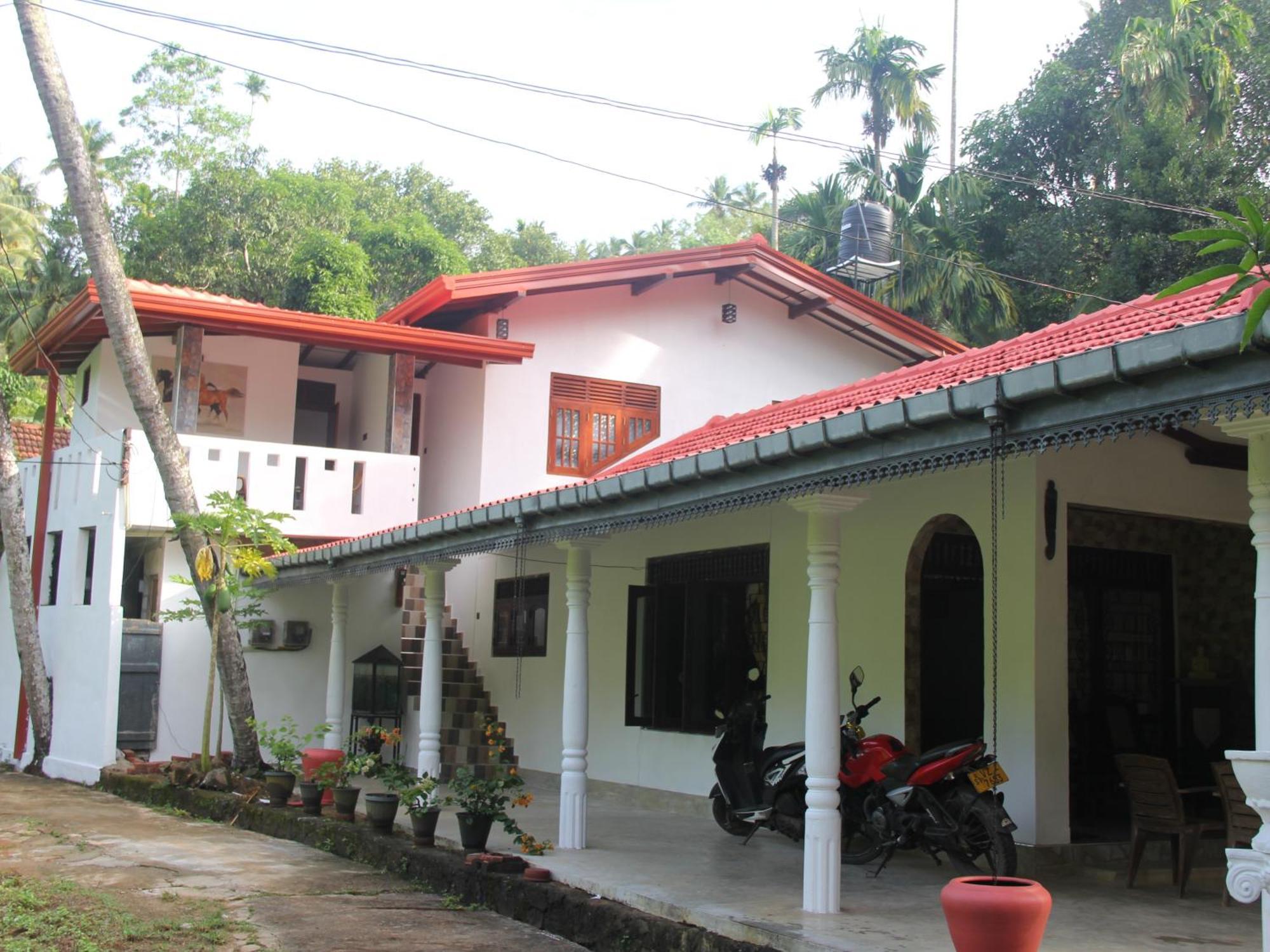 Sandaru Holiday Resort Велигама Экстерьер фото